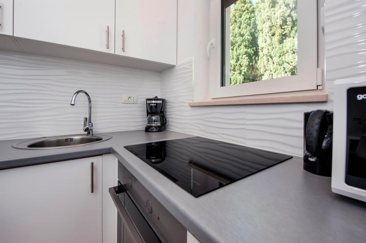 Apartmani Brajkovic 罗维尼 外观 照片