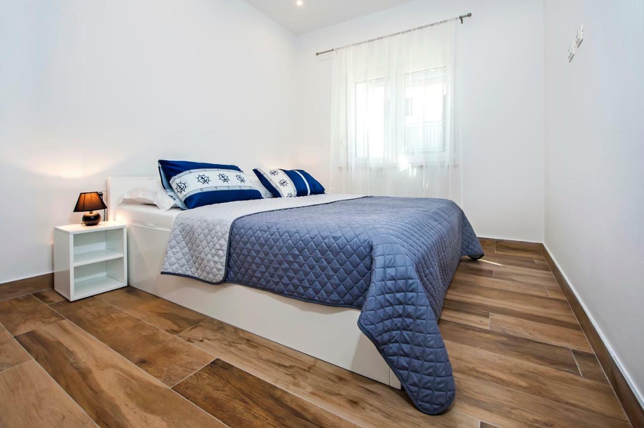 Apartmani Brajkovic 罗维尼 外观 照片