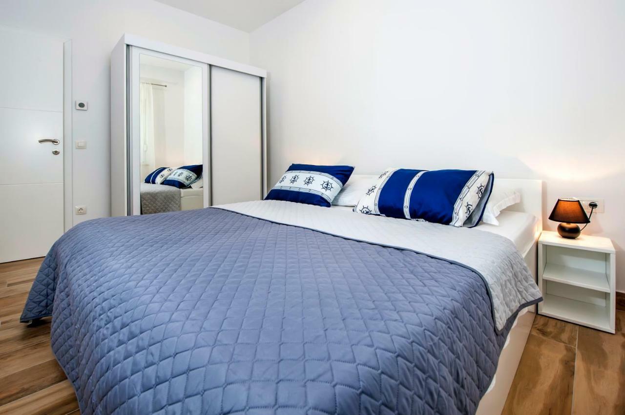 Apartmani Brajkovic 罗维尼 外观 照片
