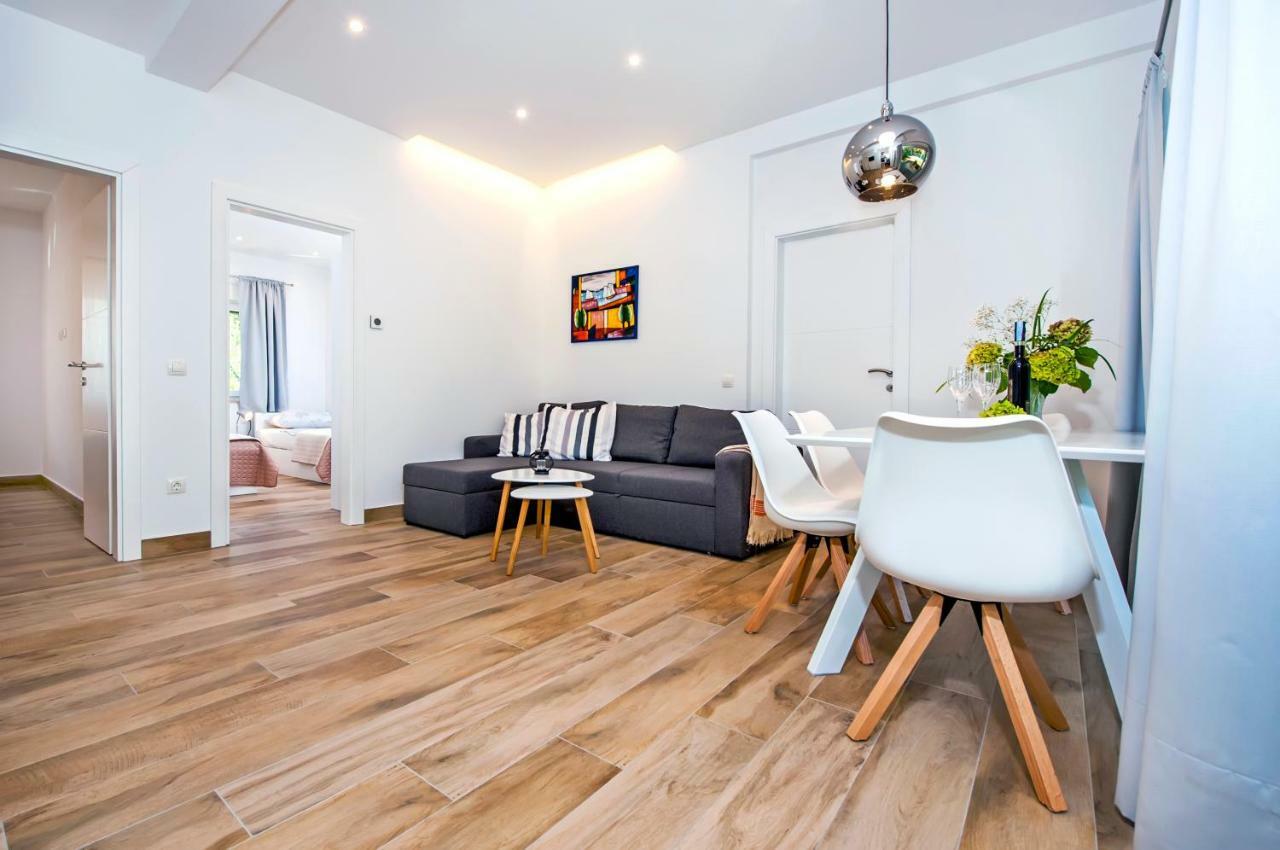 Apartmani Brajkovic 罗维尼 外观 照片