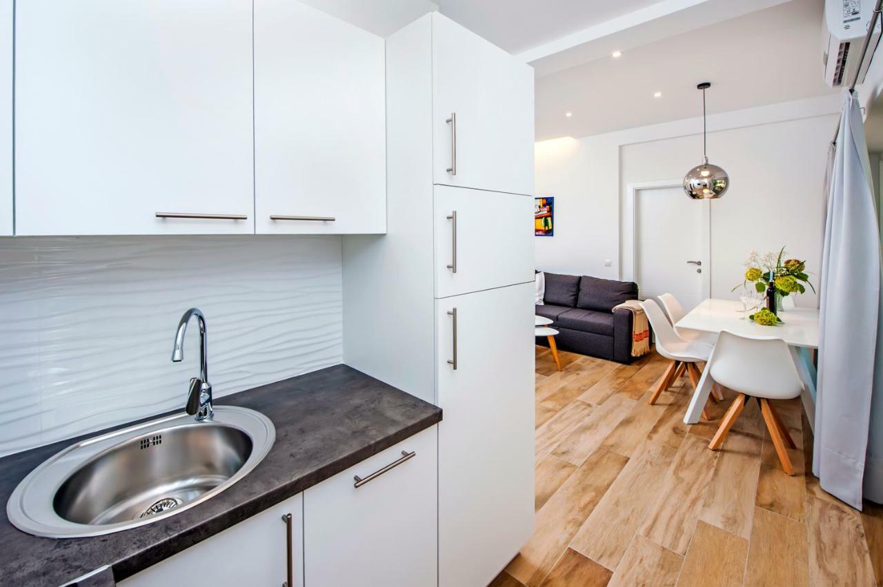 Apartmani Brajkovic 罗维尼 外观 照片